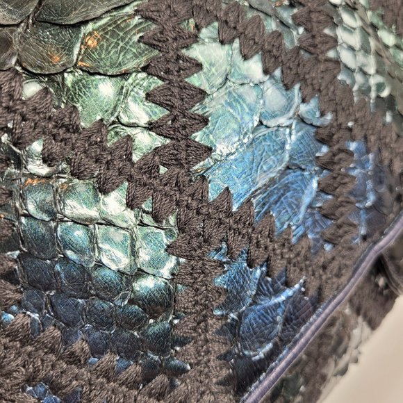 Chanel Python Flap Bag Crochet Stitch Navy Blue - Picture 11 of 14